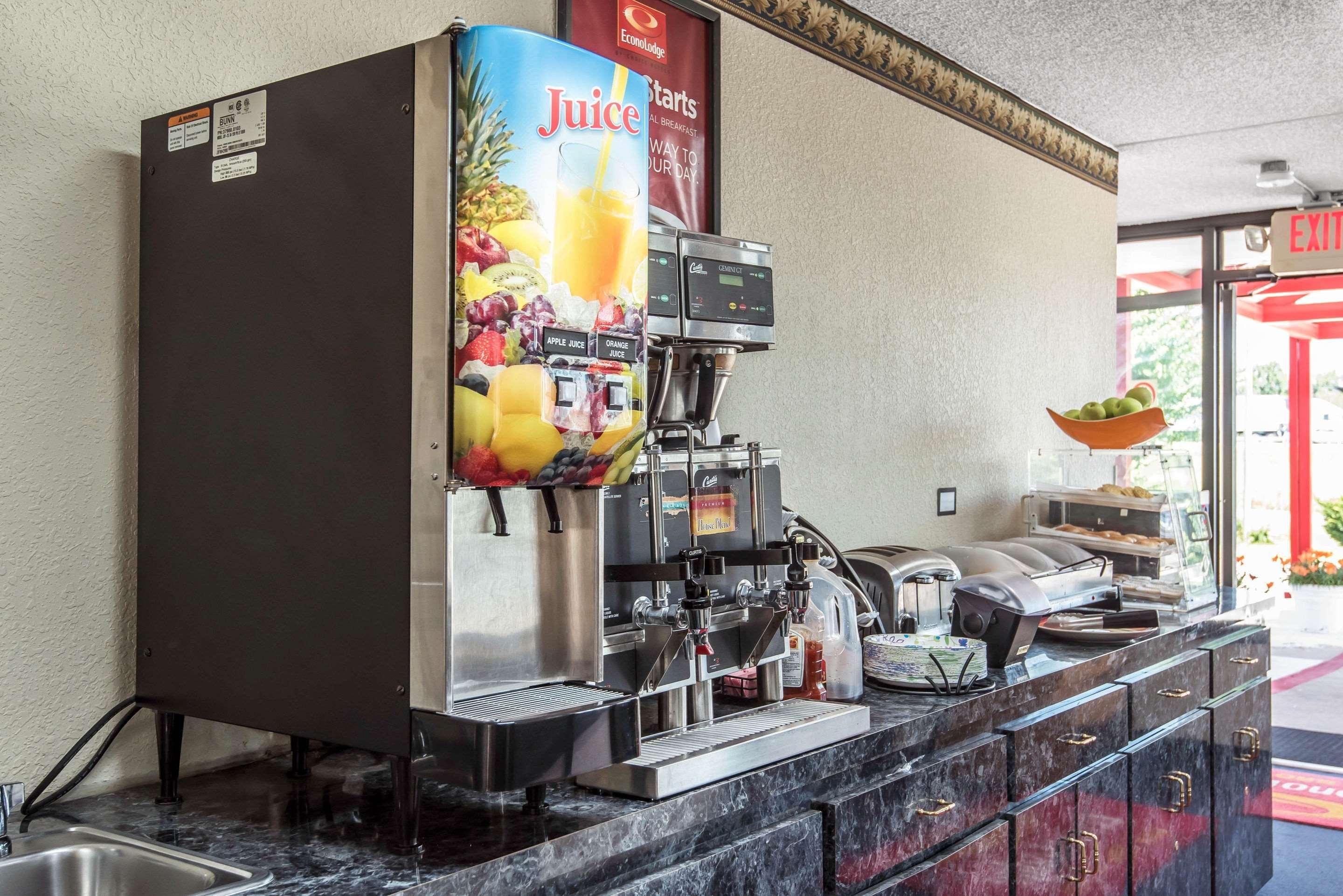 Econo Lodge Oak Grove Buitenkant foto