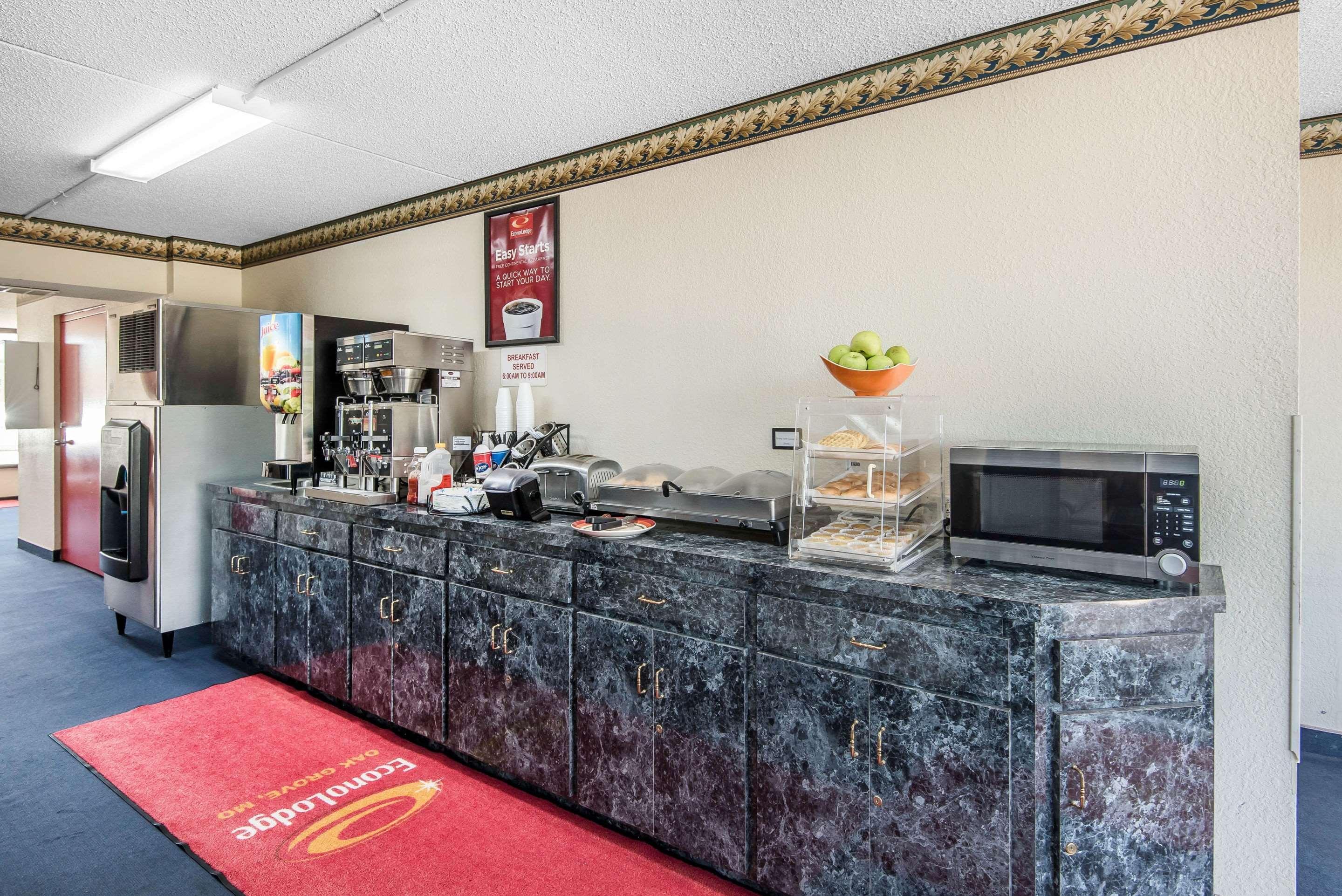 Econo Lodge Oak Grove Buitenkant foto