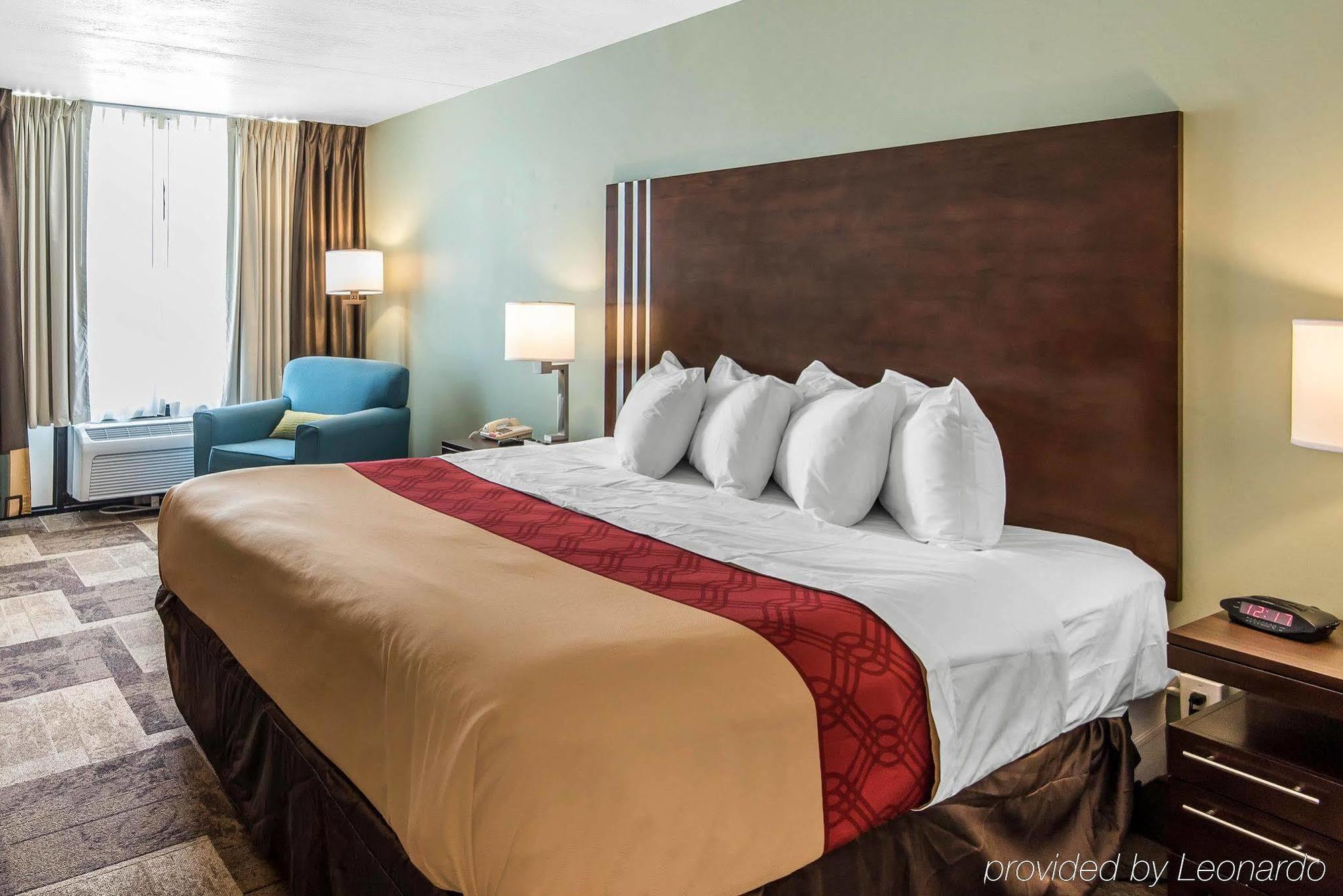 Econo Lodge Oak Grove Buitenkant foto
